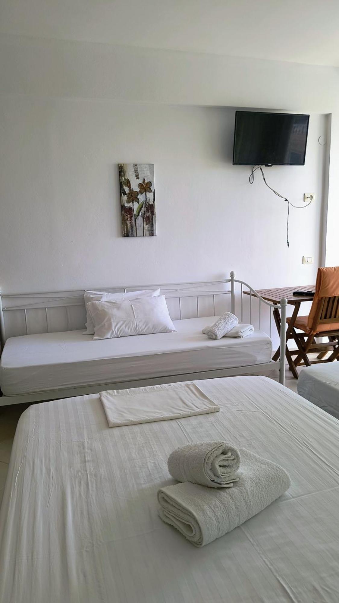Polyxeni Apartments & Rooms كيبارو المظهر الخارجي الصورة