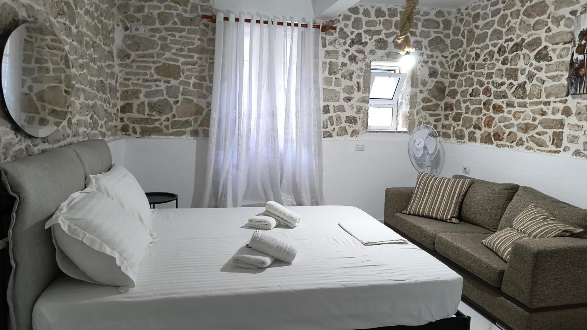 Polyxeni Apartments & Rooms كيبارو المظهر الخارجي الصورة