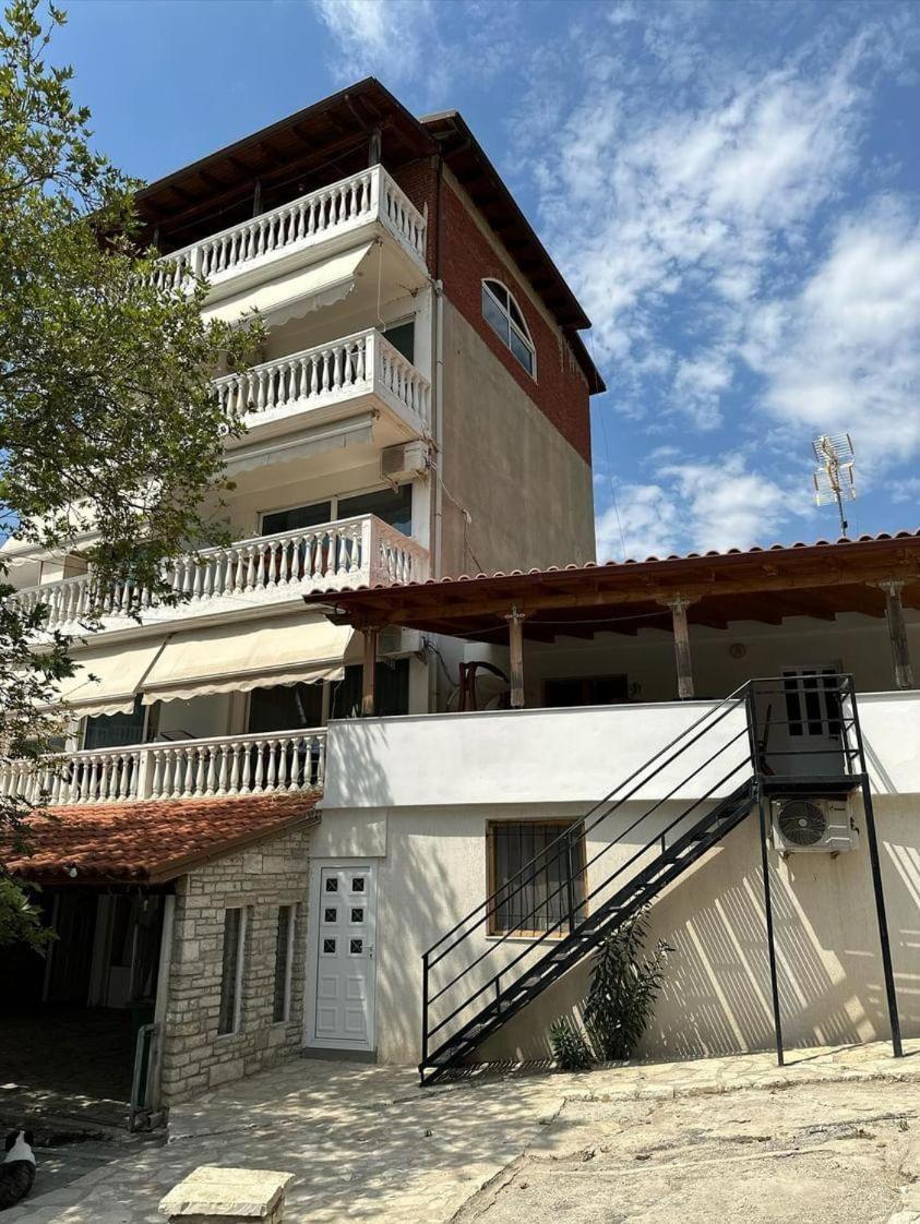 Polyxeni Apartments & Rooms كيبارو المظهر الخارجي الصورة
